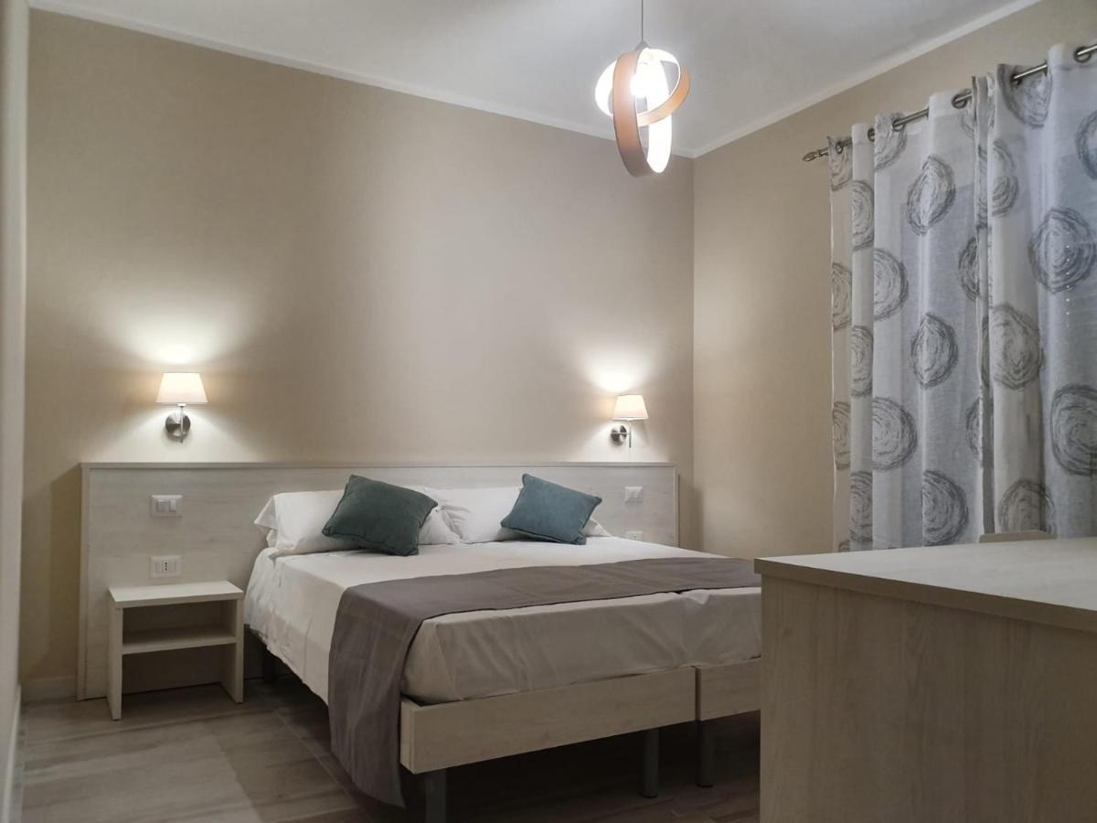 Oikia Rooms Паргелія Екстер'єр фото